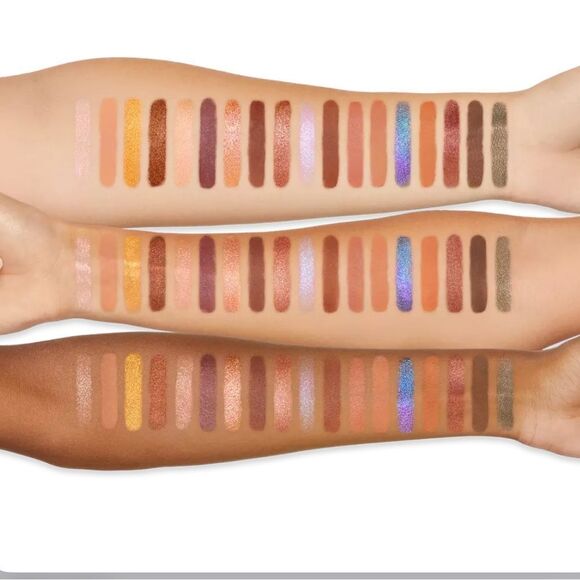 Too Faced Better Than Chocolate Cocoa Infused Eyeshadow Palette smells awesome! - Picture 3 of 12